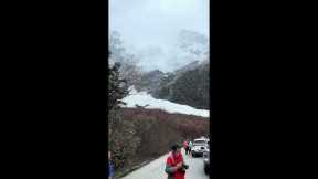 Motorists flee as HUGE avalanche hits highway