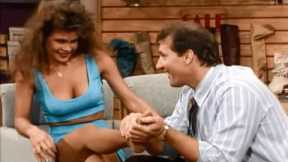 This Photo Is Not Edited Look Closer at the Married with Children Blooper
