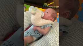 Baby Pillow Bottle Parenting Lifehack