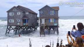 Beach House Finally Collapses in North Carolina