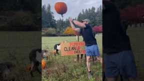Woman VS Men Pumpkin Tossing
